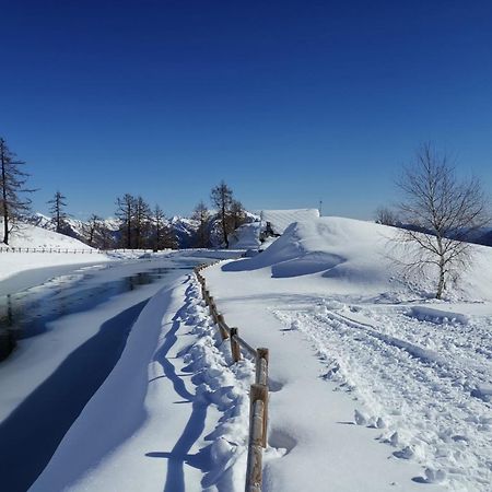 Casa Dell'Edera - Holiday Apartment In Domodossola Zewnętrze zdjęcie