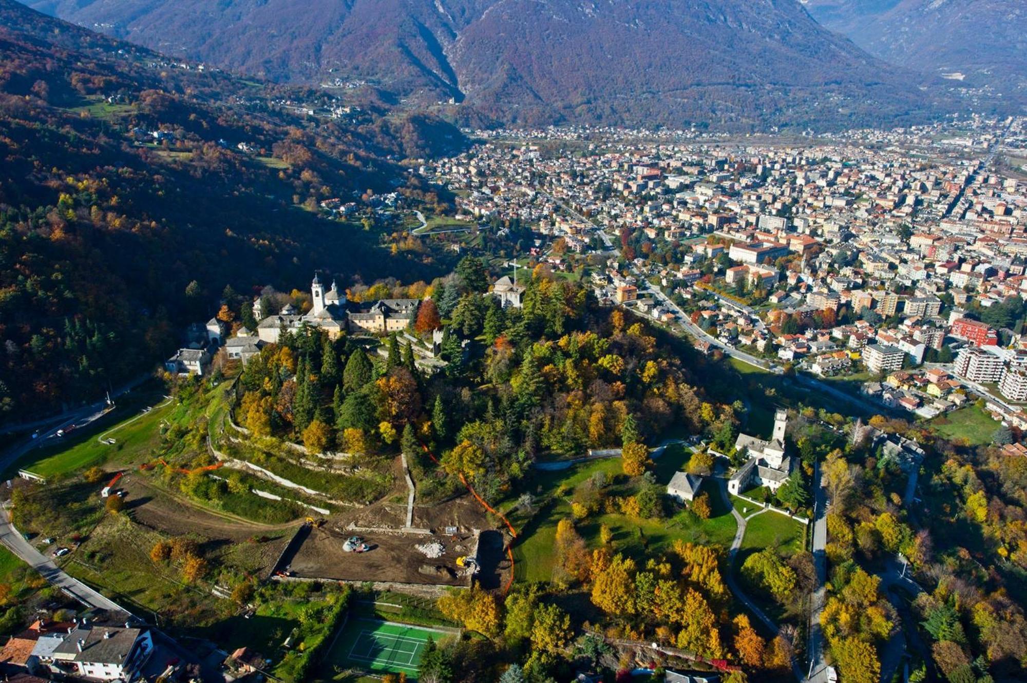 Casa Dell'Edera - Holiday Apartment In Domodossola Zewnętrze zdjęcie